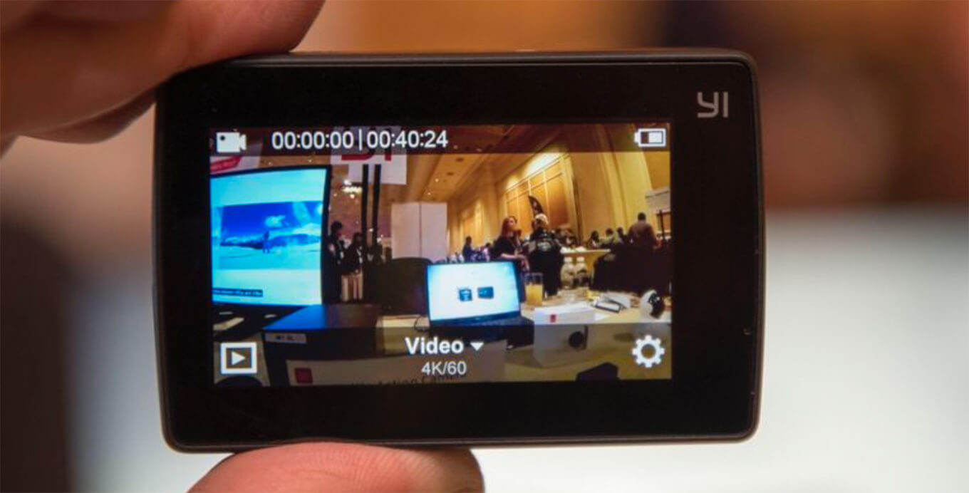 Yi 4K action camera touchscreen